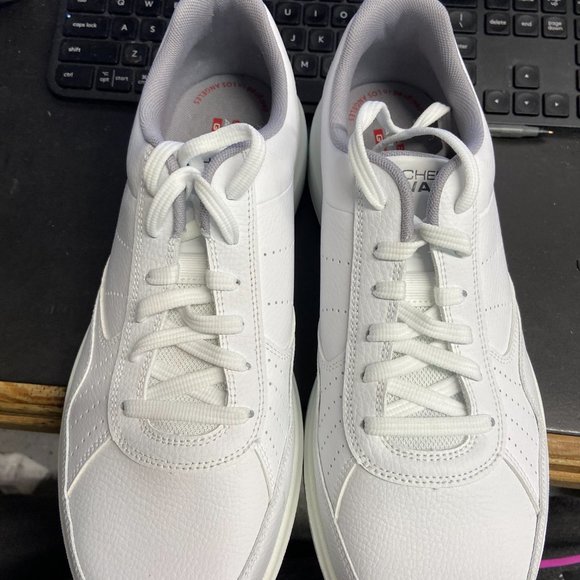 SKETCHERS GO WALK RELAXED FIT MENS WHITE NEW GYM SHOE SIZE 11 USA BNWT - Picture 4 of 6
